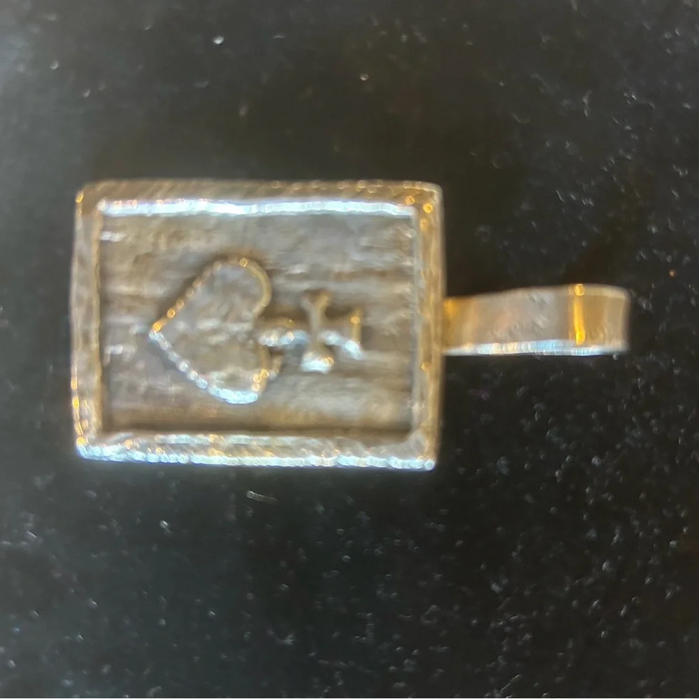 Stunning 925 Stamped Sterling Silver Sacred Heart Pendant - Picture 9 of 14